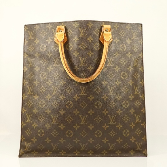 AUTH Louis Vuitton Monogram Shoulder Bag # 1888L21 
Purchased from @jewba - Picture 1 of 10